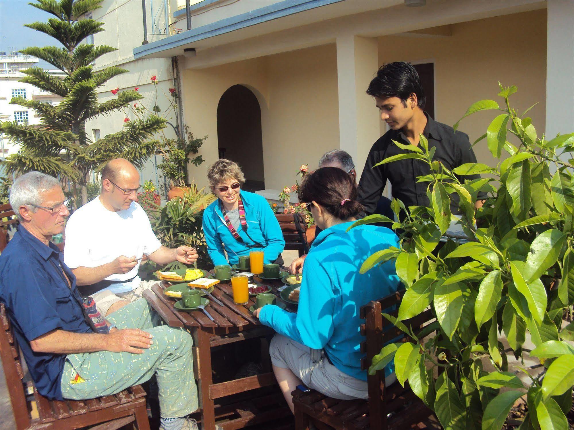 Kathmandu Madhuban Guest House Exterior photo