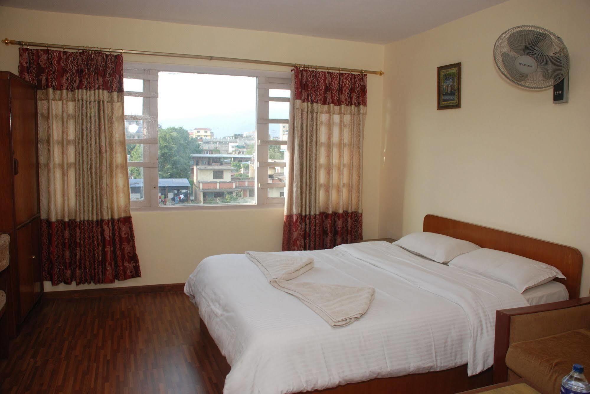 Kathmandu Madhuban Guest House Exterior photo