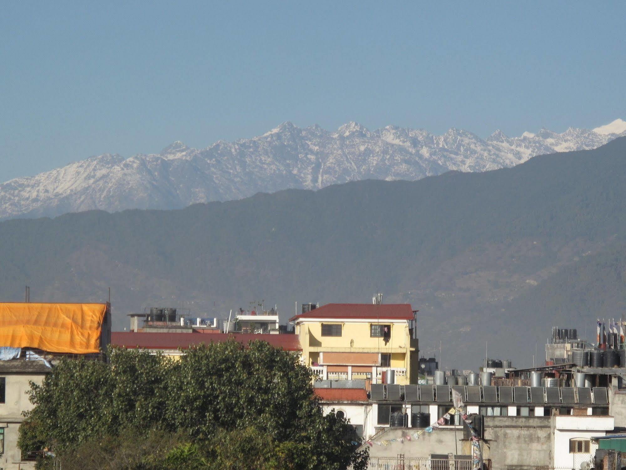 Kathmandu Madhuban Guest House Exterior photo